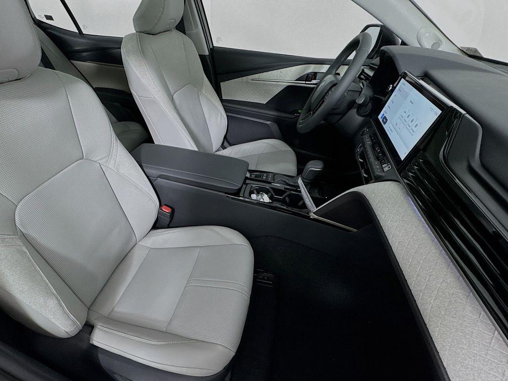 صورة مصغرة 19 لـ 2026 Toyota CAMRY XLE