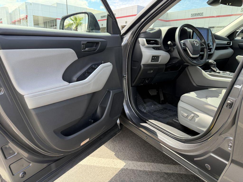 TOYOTA HIGHLANDER - 5