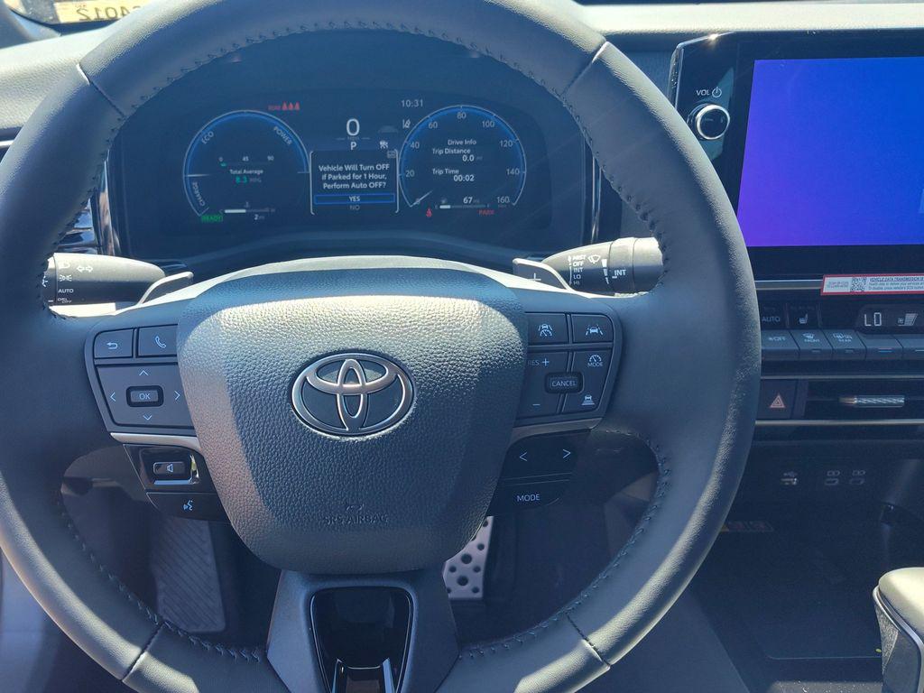 2026 Toyota CAMRY XSE photo 5