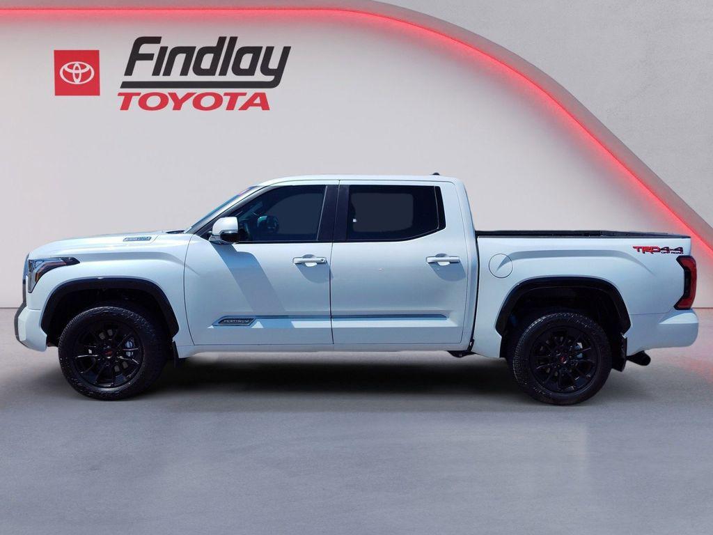 TOYOTA TUNDRA - 2