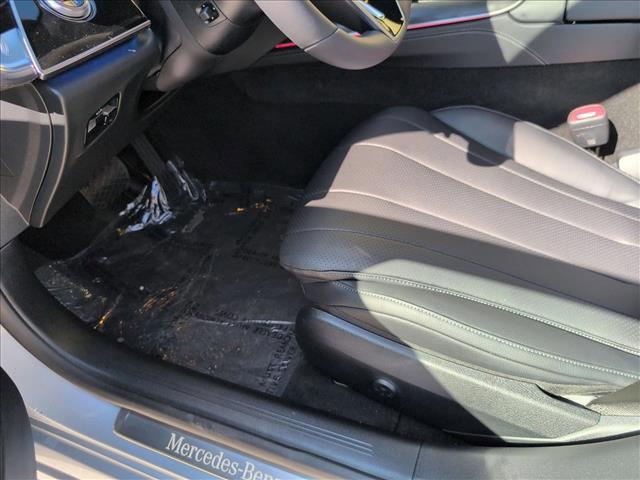 MERCEDES-BENZ E-CLASS - 4