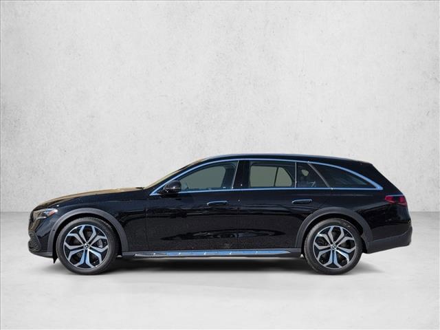 MERCEDES-BENZ E-CLASS - 5