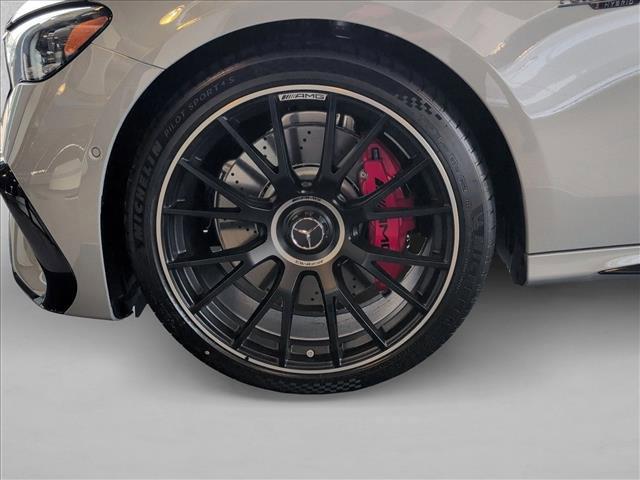 MERCEDES-BENZ E-CLASS - 3