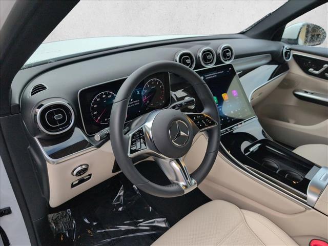 MERCEDES-BENZ GLC - 10