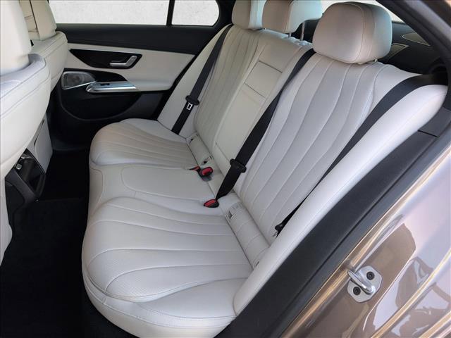 صورة مصغرة 21 لـ 2026 Mercedes-BENZ E-CLASS