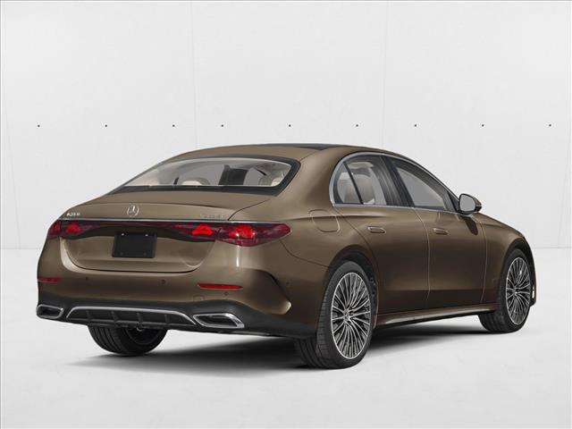 MERCEDES-BENZ E-CLASS - 2