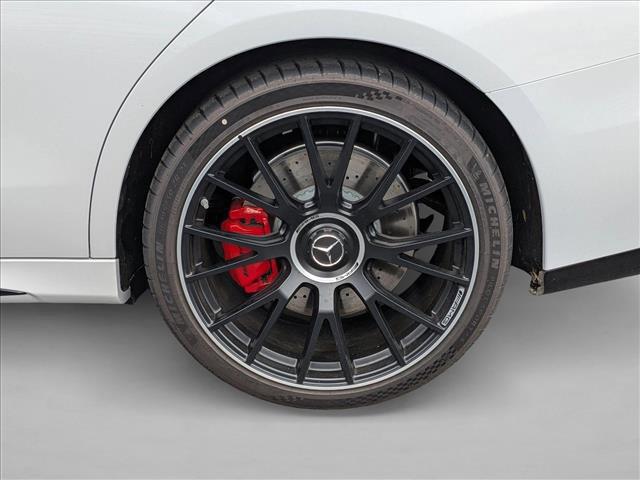 MERCEDES-BENZ E-CLASS - 10