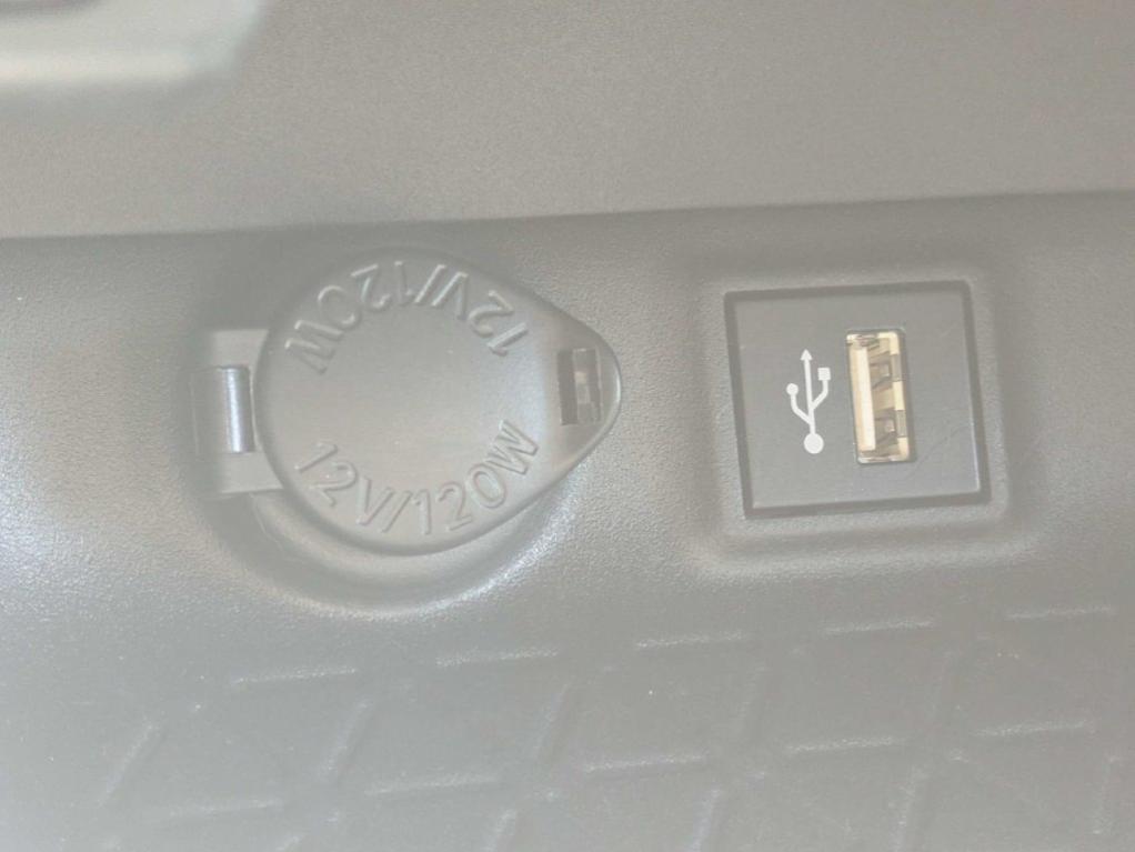 2024 Toyota RAV4 HYBRID SE 缩略图 28