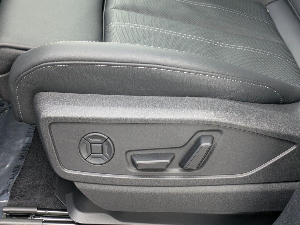 صورة مصغرة 26 لـ 2026 AUDI Q5 PLUS