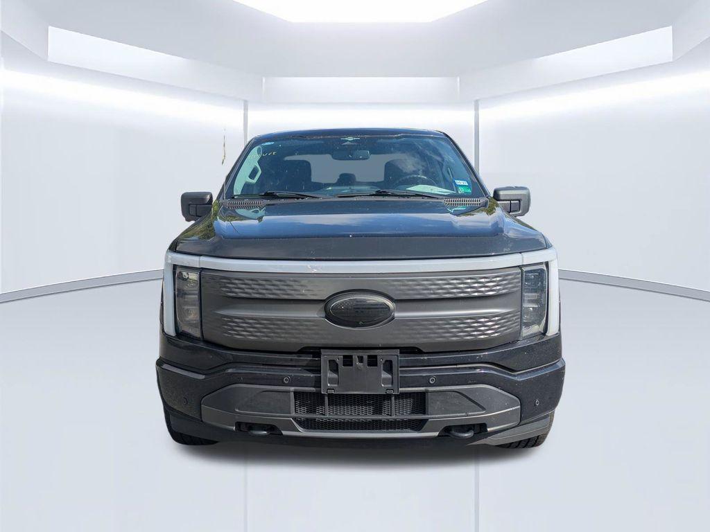 صورة 7 لـ 2023 FORD F-150 LIGHTNING XLT