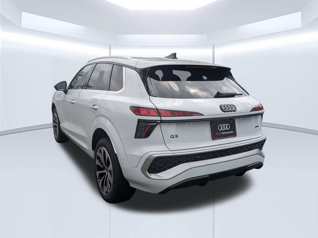 2026 AUDI Q3 S LINE — фото 7