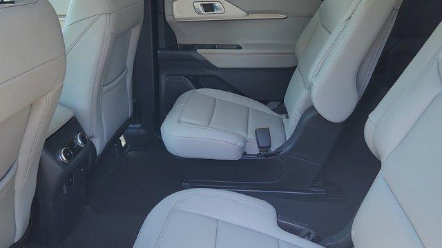 2026 FORD EXPLORER ACTIVE 缩略图 23