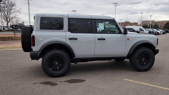 FORD BRONCO - 10