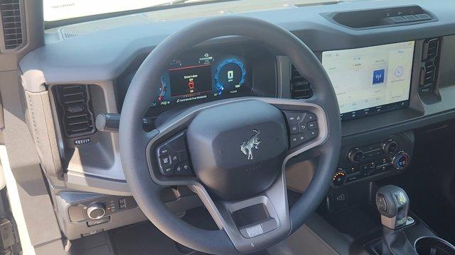 صورة مصغرة 16 لـ 2026 FORD BRONCO BASE