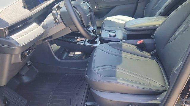 صورة 9 لـ 2024 FORD MUSTANG MACH-E PREMIUM