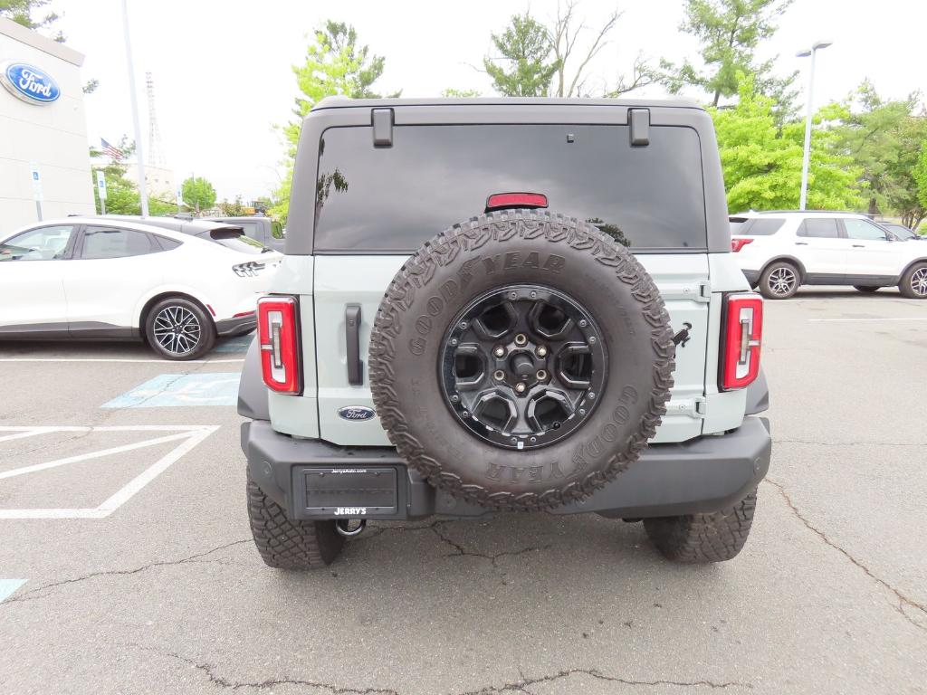 FORD BRONCO - 6