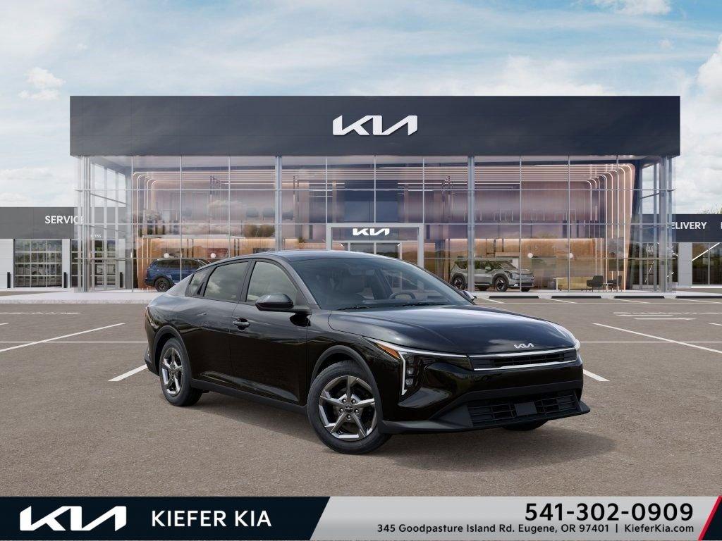 New 2026 Kia K4 LXS