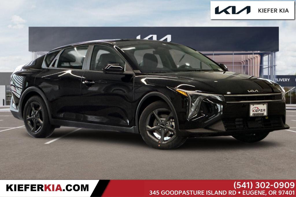 New 2026 Kia K4 LXS