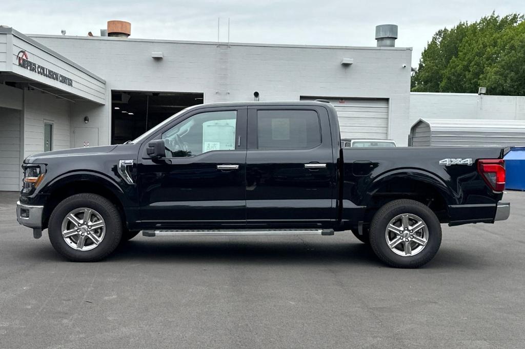صورة 7 لـ 2024 FORD F-150 XLT