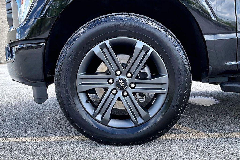 FORD F-150 XLT - 9