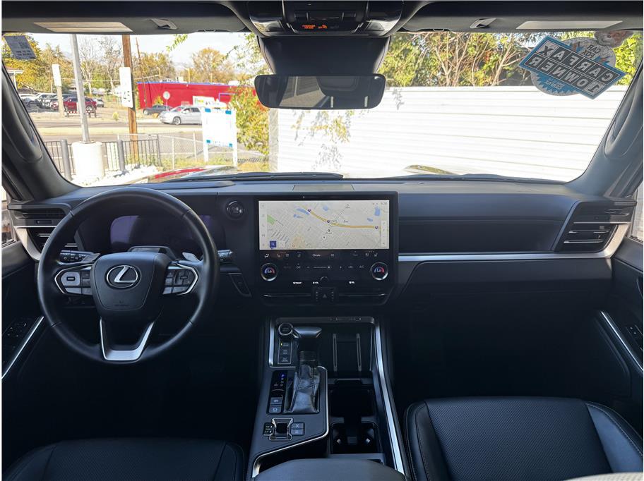 صورة مصغرة 16 لـ 2024 Lexus GX 550 OVERTRAIL