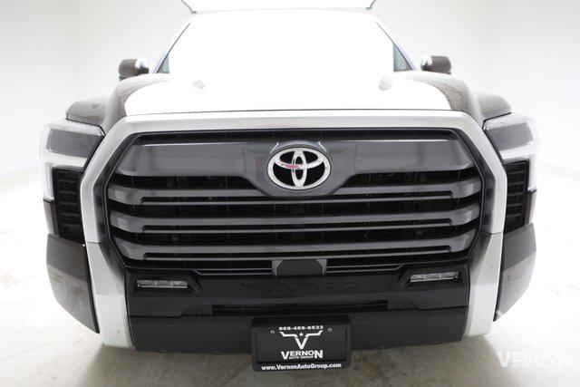 TOYOTA TUNDRA - 8
