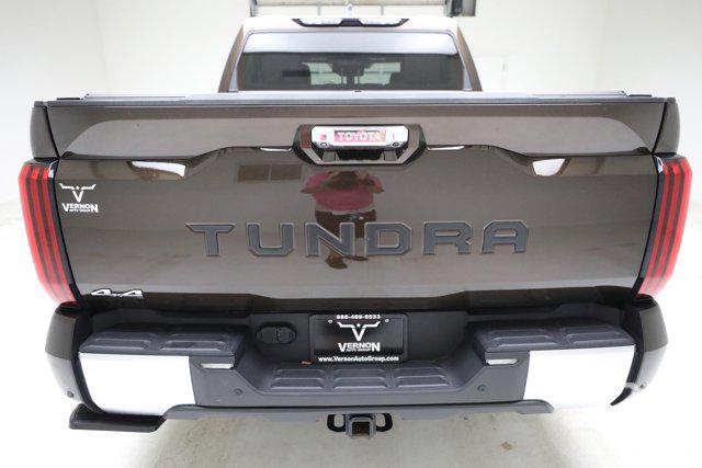 TOYOTA TUNDRA - 4