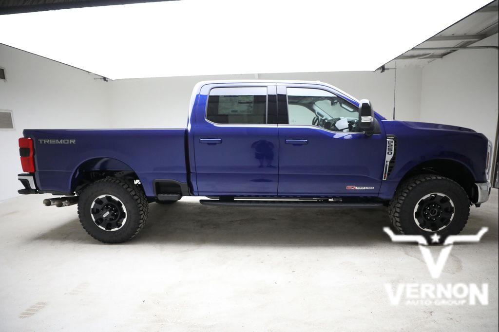 صورة 6 لـ 2026 FORD F-250 LARIAT