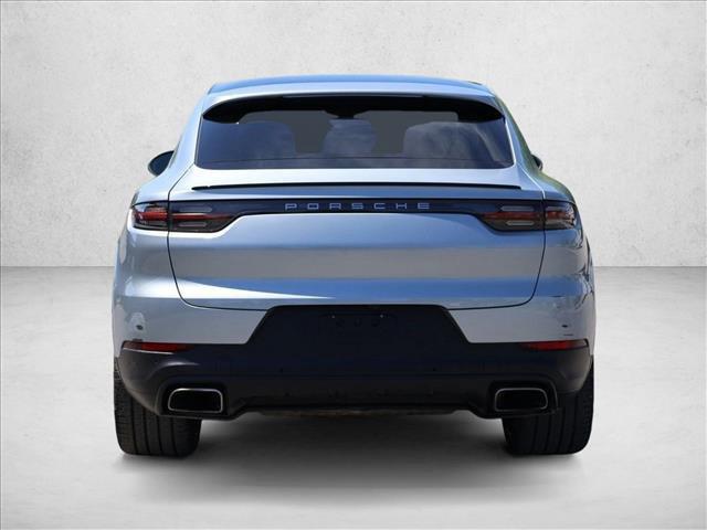 PORSCHE CAYENNE - 8