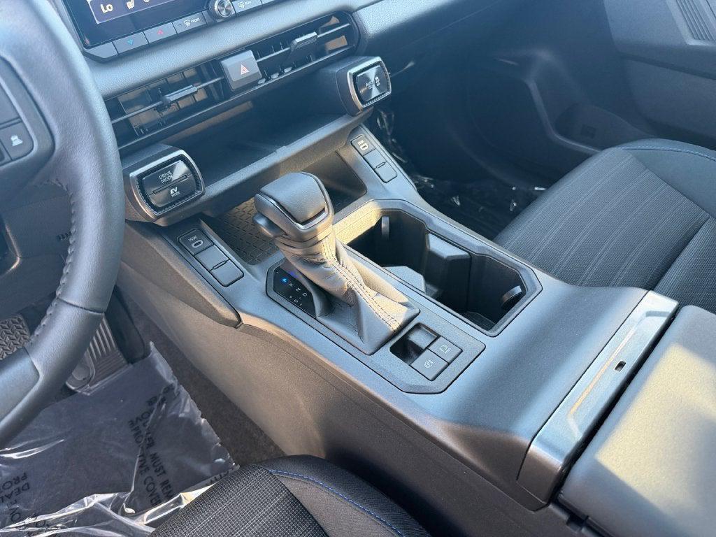 صورة مصغرة 17 لـ 2026 Toyota RAV4 SE