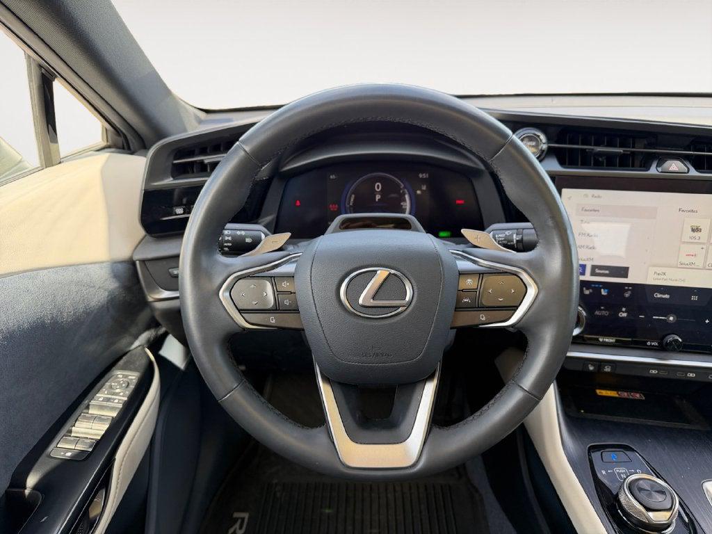 صورة مصغرة 13 لـ 2023 Lexus RZ 450E LUXURY