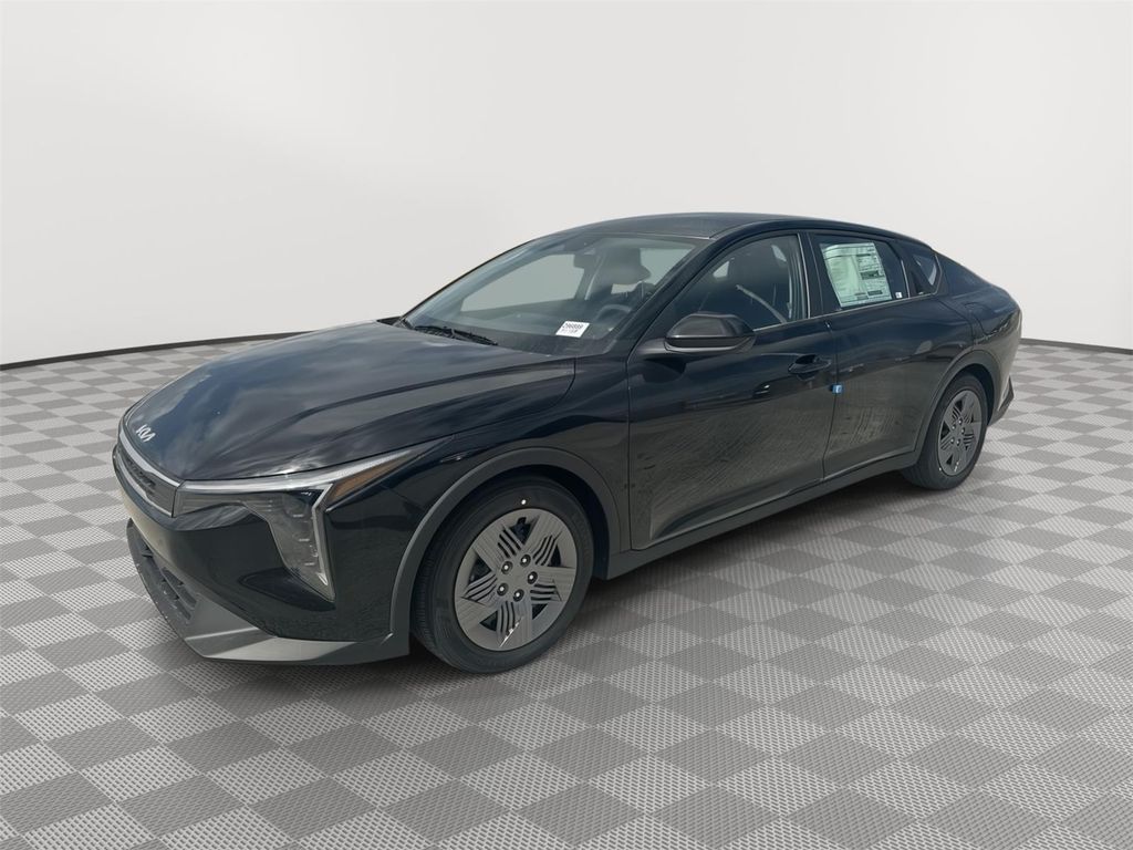 New 2026 Kia K4 LX