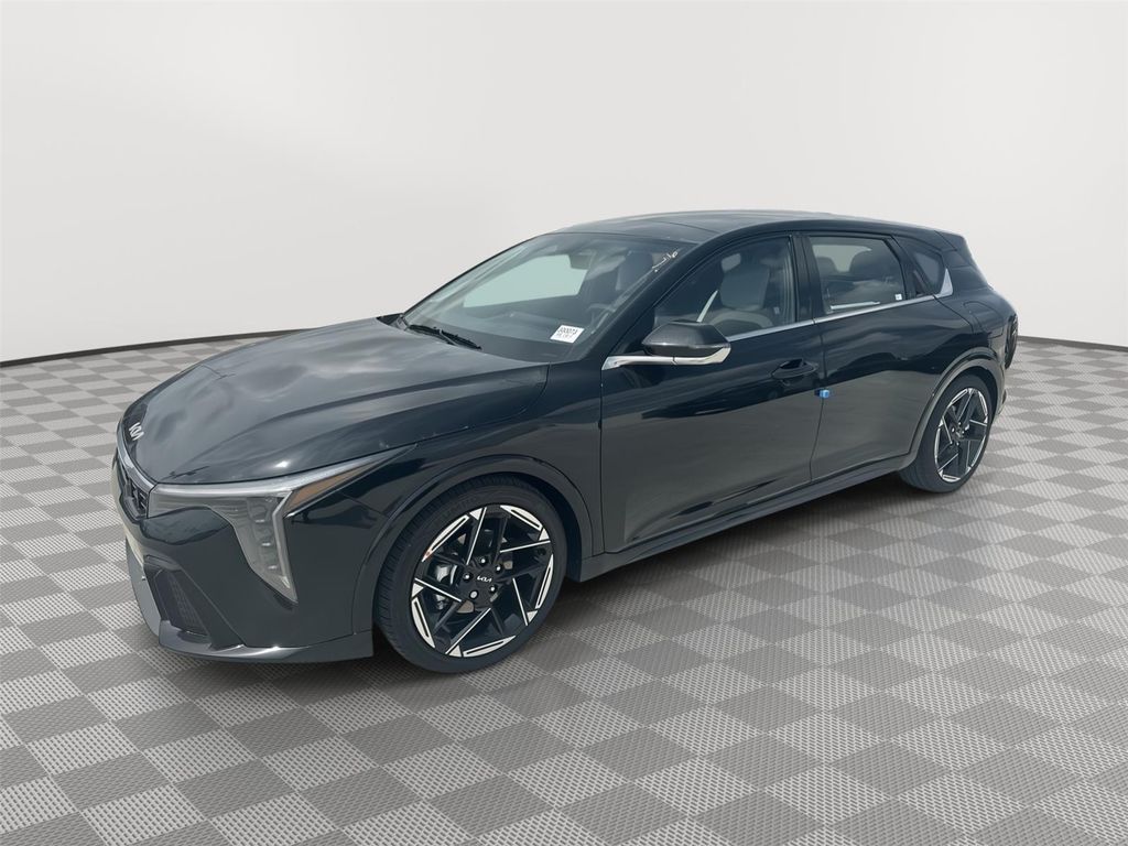 New 2026 Kia K4 GT-Line