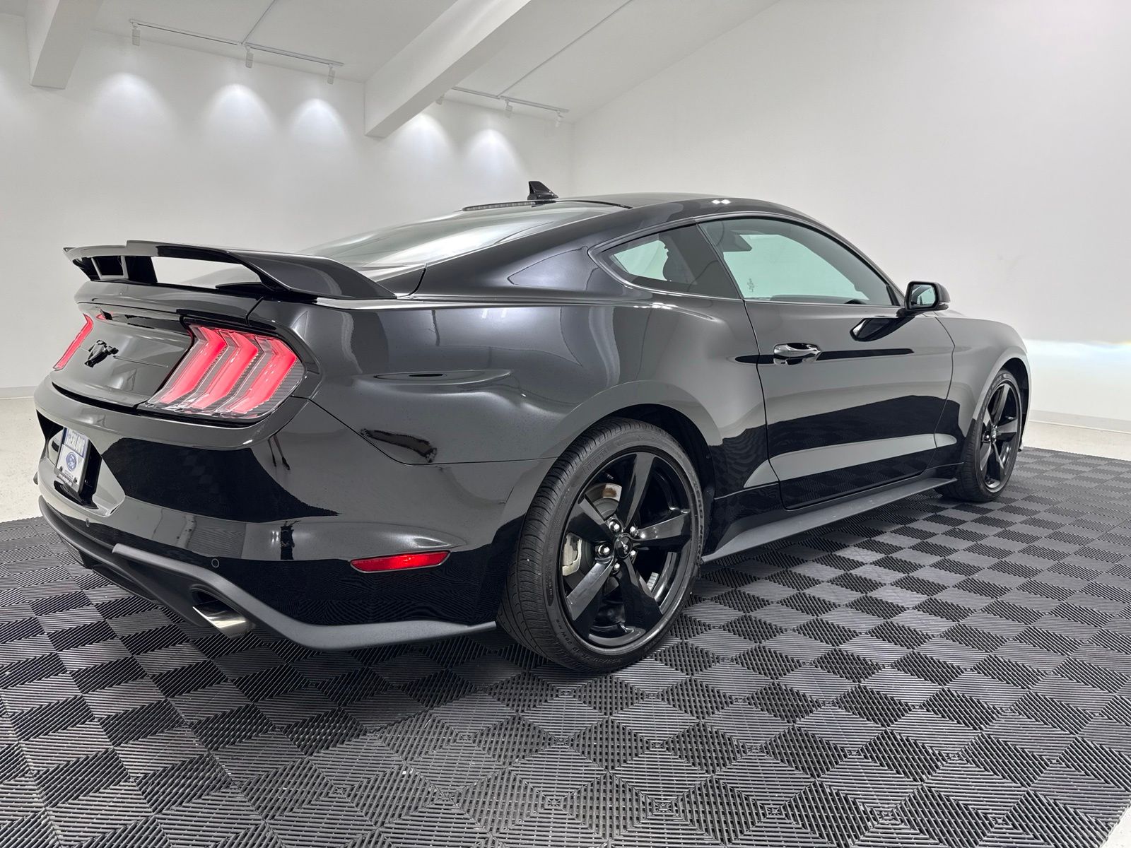 صورة 7 لـ 2023 FORD MUSTANG ECOBOOST PREMIUM
