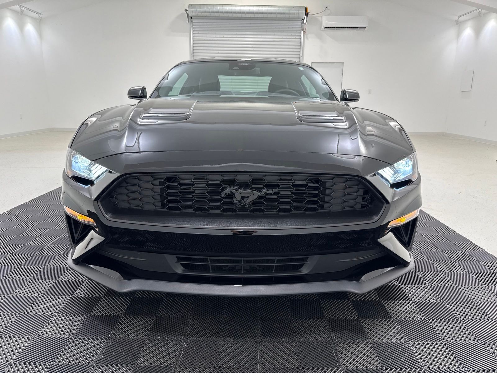 صورة 2 لـ 2023 FORD MUSTANG ECOBOOST PREMIUM