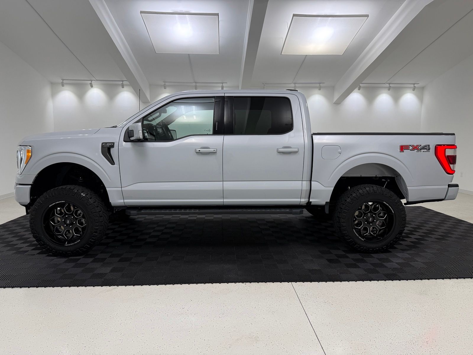 2022 FORD F-150 LARIAT 照片 4