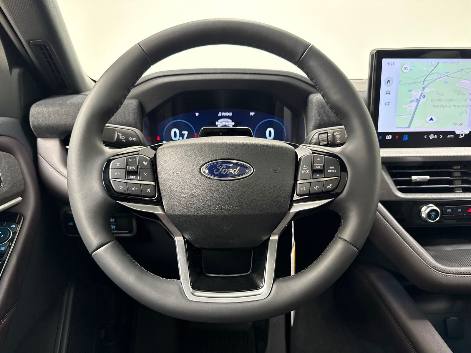 2026 FORD EXPLORER PLATINUM 缩略图 28