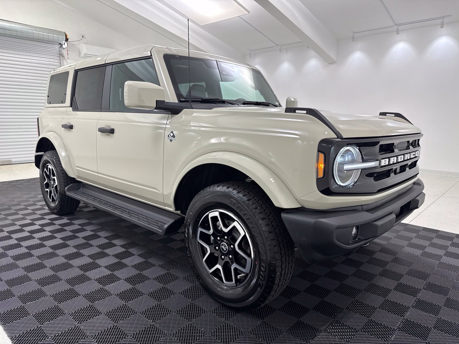 New 2026 Ford Bronco Base