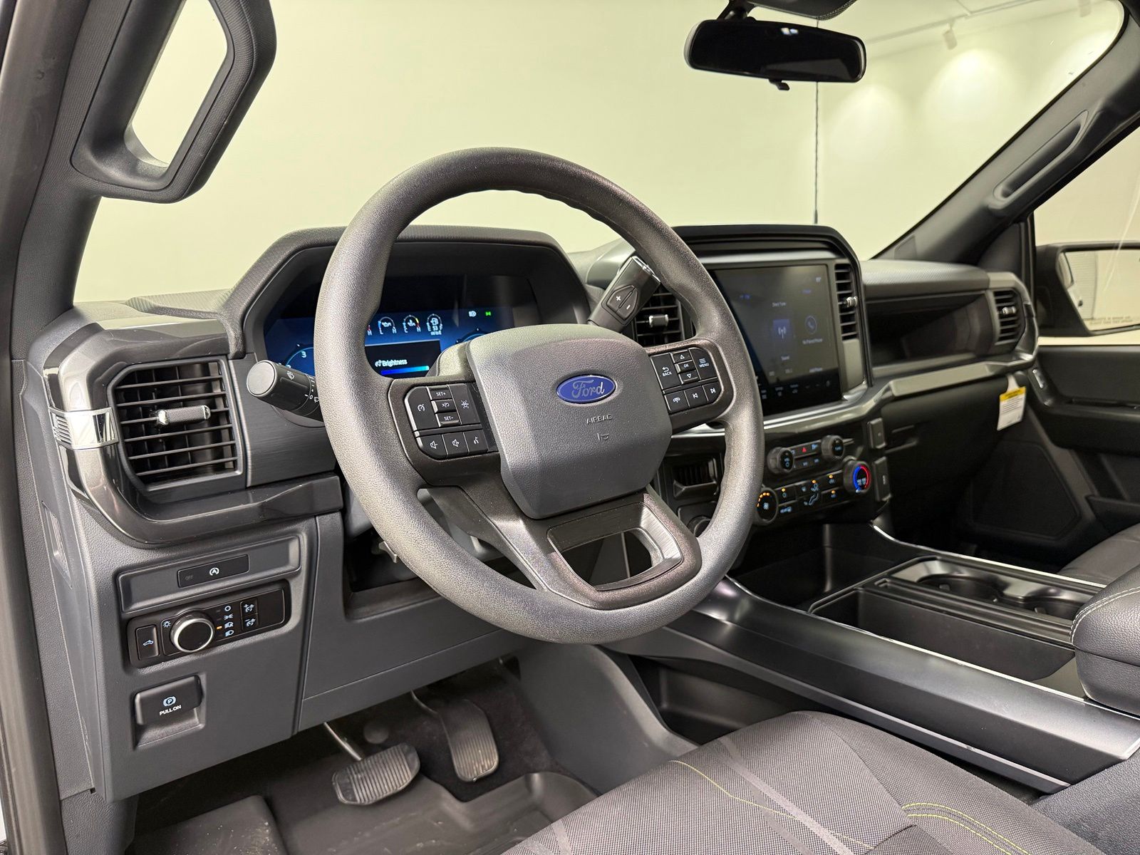 2025 FORD F-150 STX — миниатюра 14