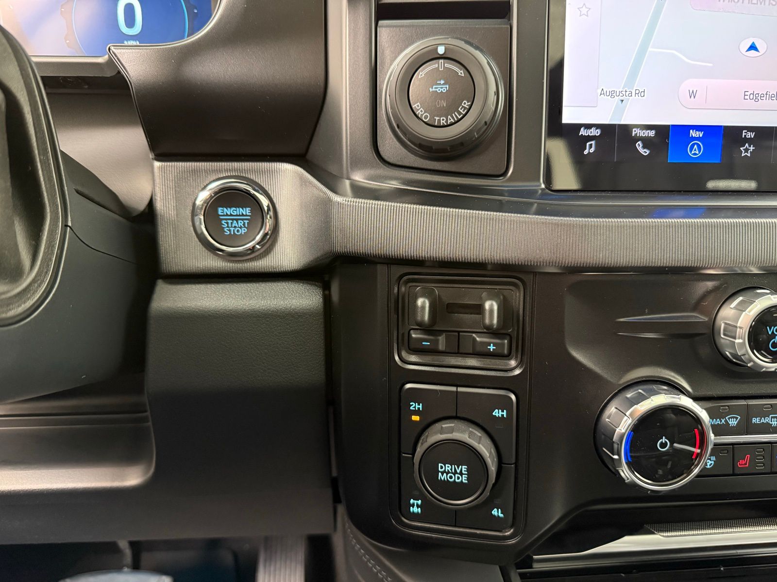 صورة مصغرة 29 لـ 2026 FORD F-350 PLATINUM