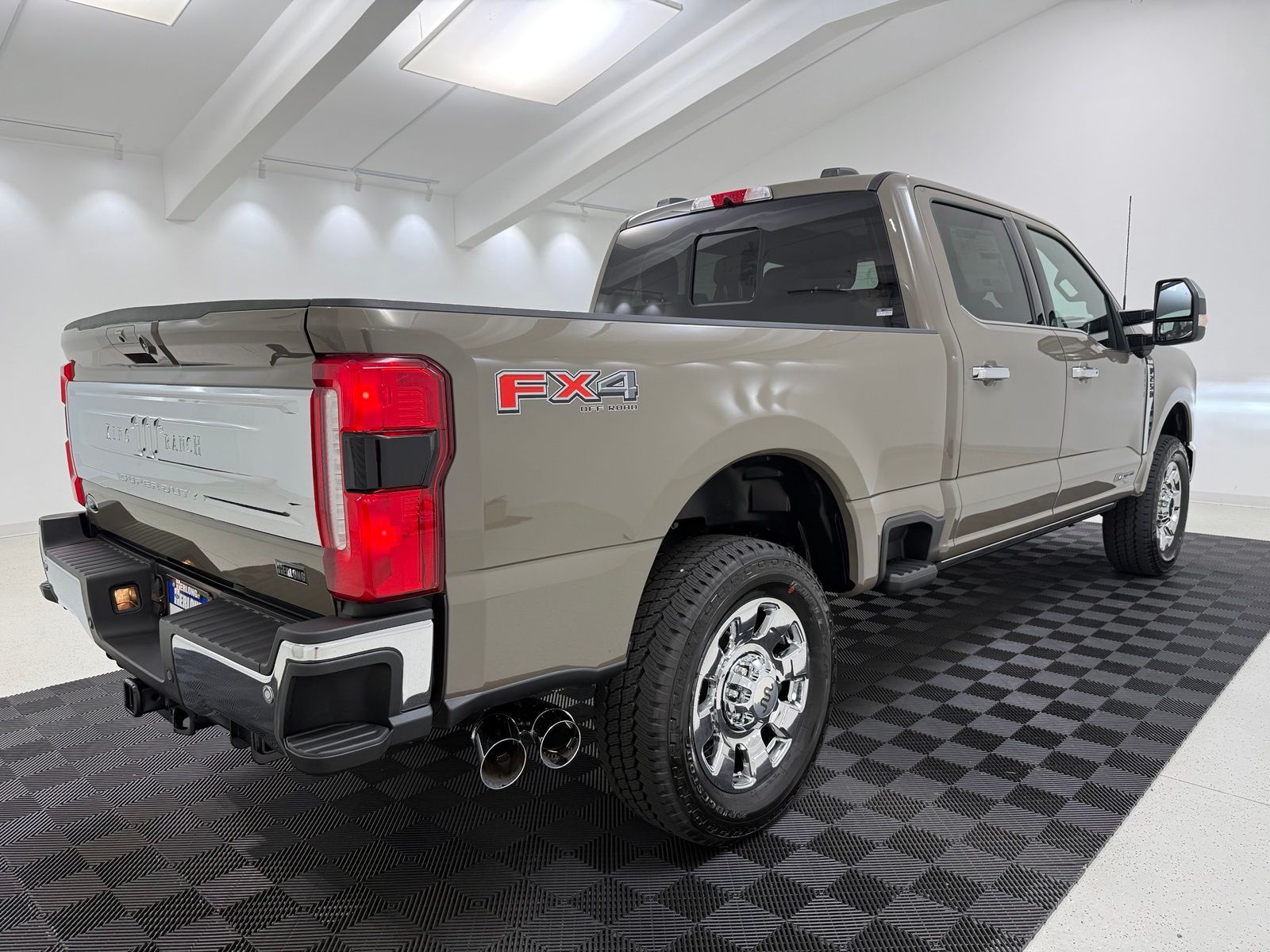 صورة 6 لـ 2026 FORD F-250 KING RANCH
