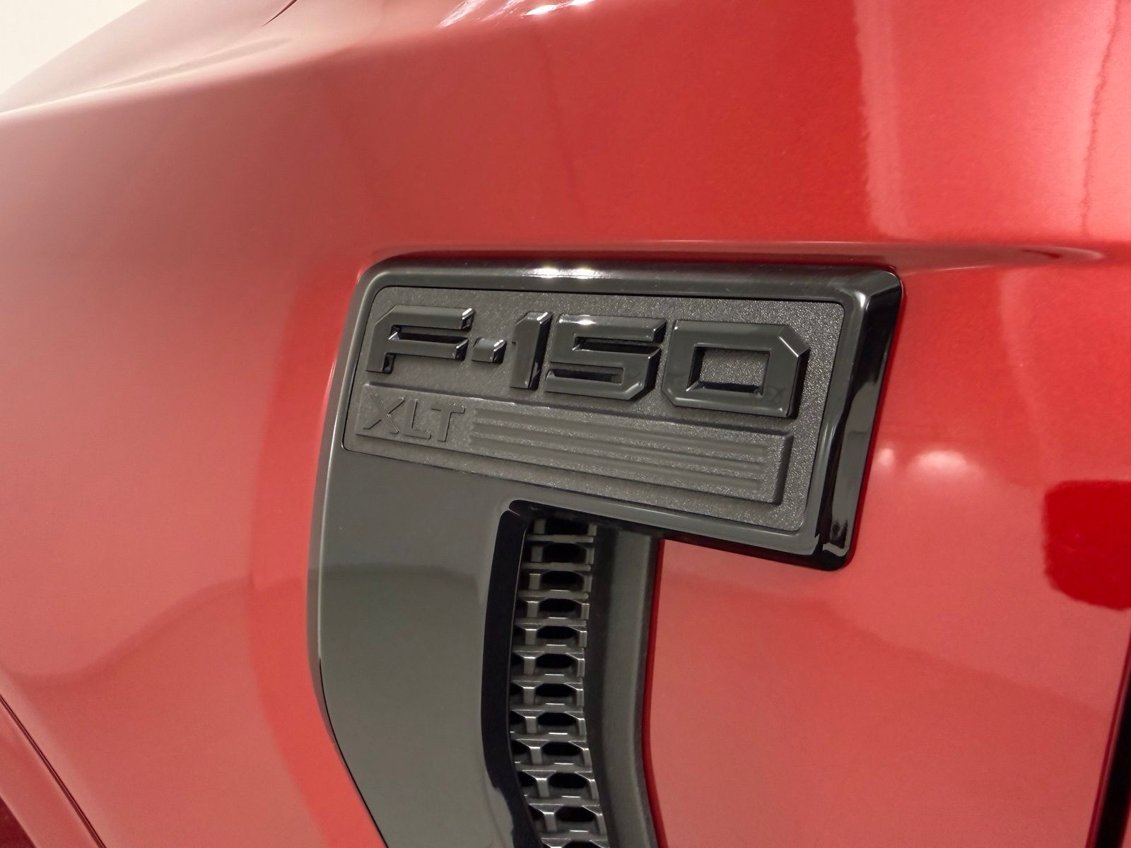 صورة 10 لـ 2026 FORD F-150 XLT
