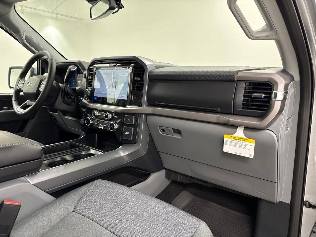 صورة مصغرة 31 لـ 2026 FORD F-150 XLT