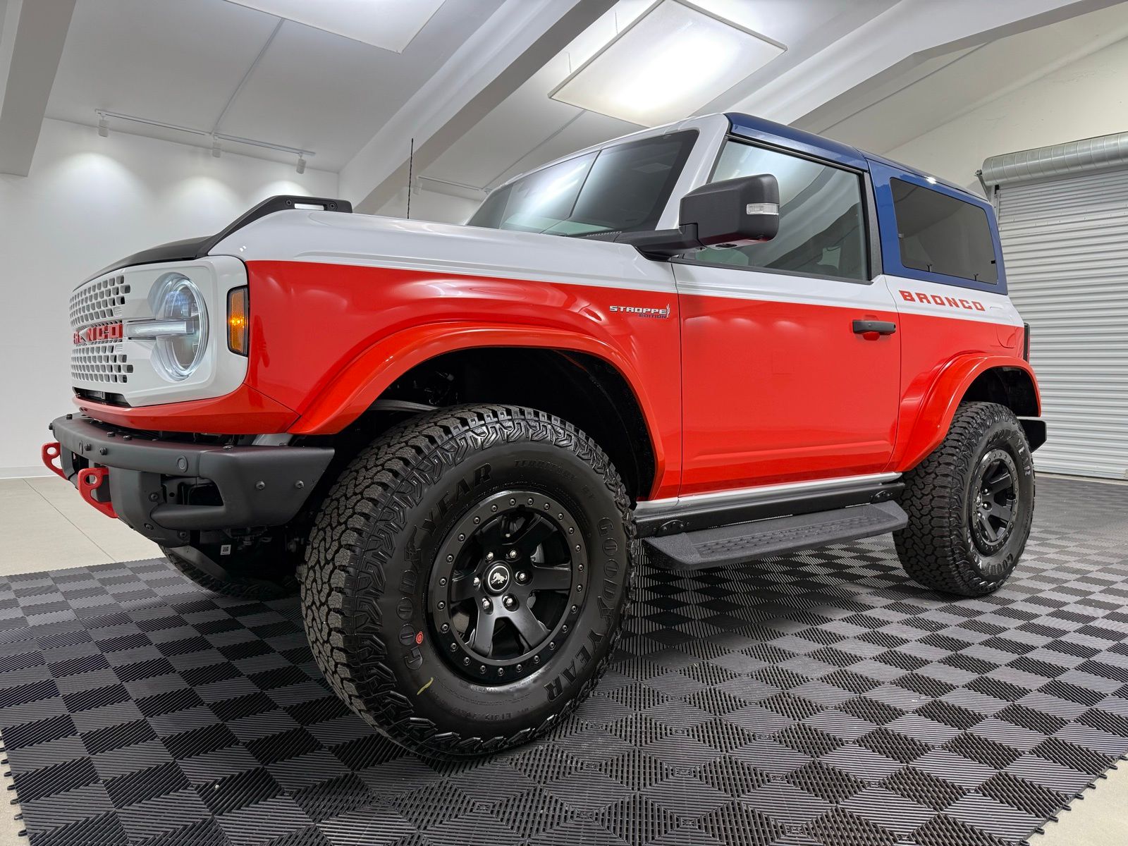 2025 FORD BRONCO STROPPE EDITION — фото 3