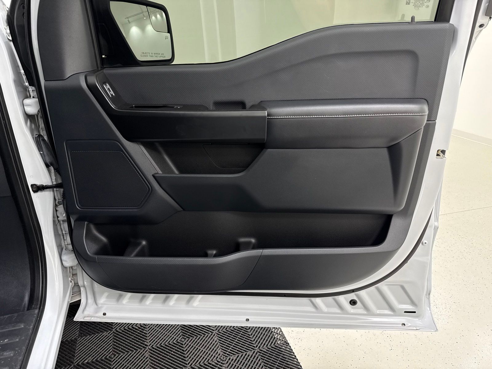 صورة مصغرة 32 لـ 2021 FORD F-150 XL
