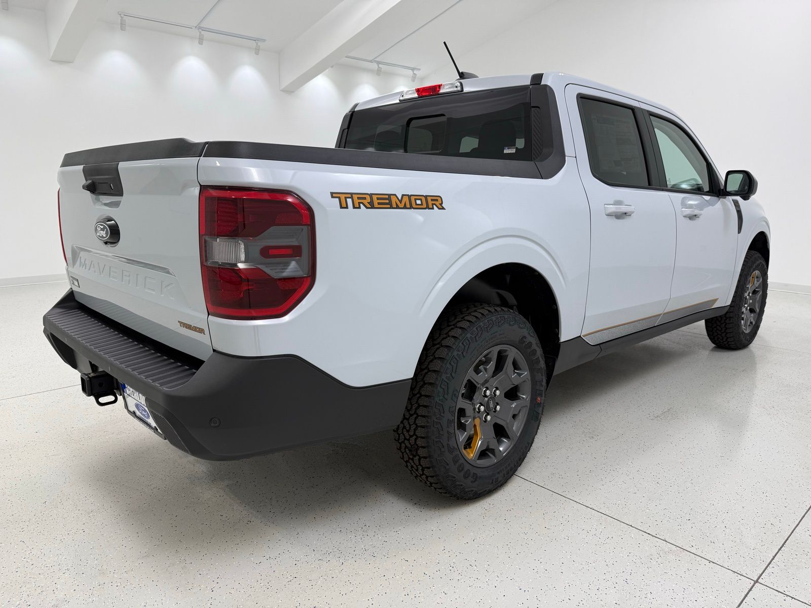 2026 FORD MAVERICK TREMOR photo 8