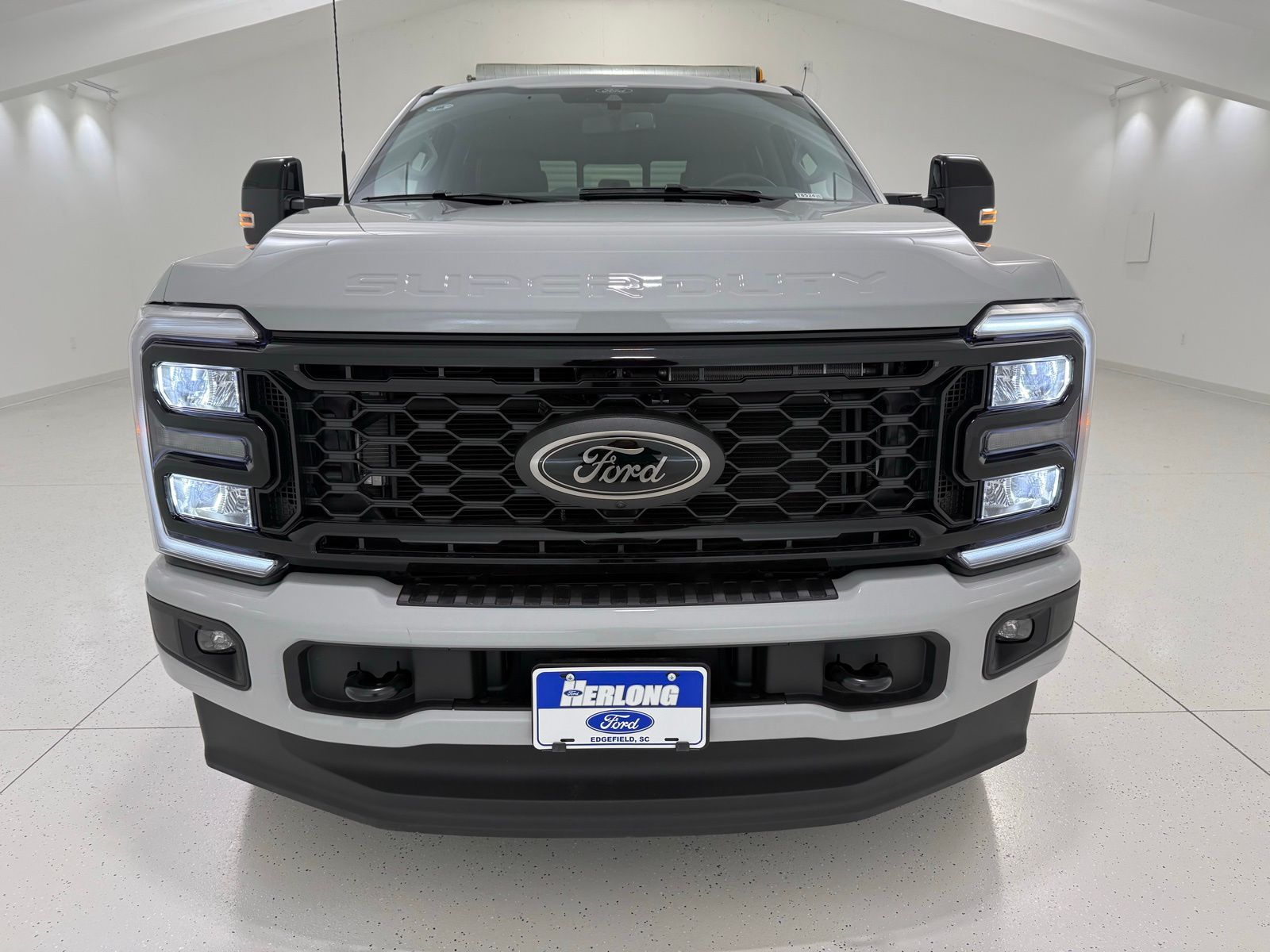 صورة مصغرة 2 لـ 2026 FORD F-250 LARIAT
