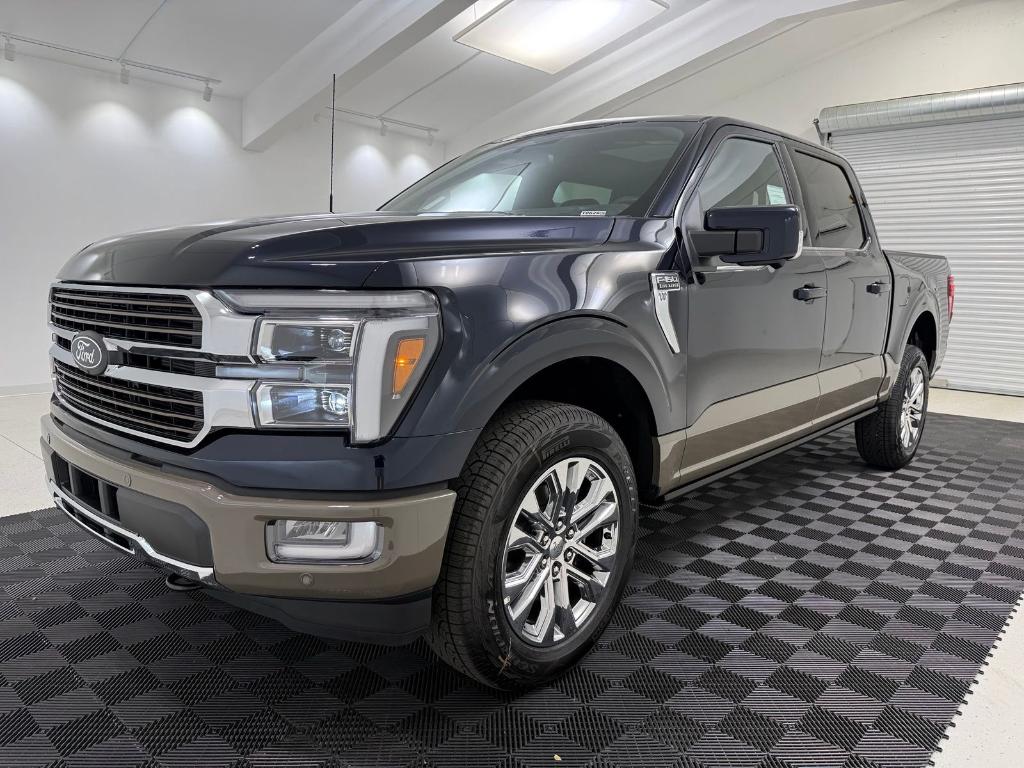 2026 FORD F-150 KING RANCH — фото 3