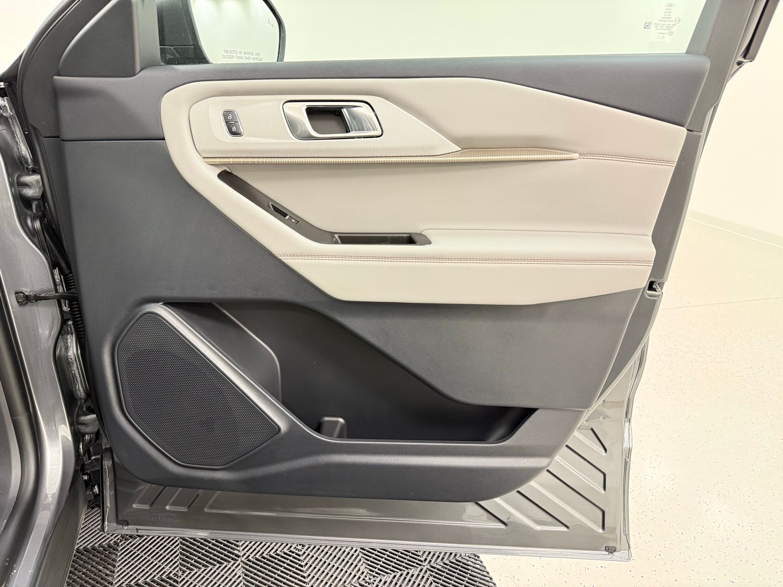 صورة مصغرة 31 لـ 2026 FORD EXPLORER ACTIVE