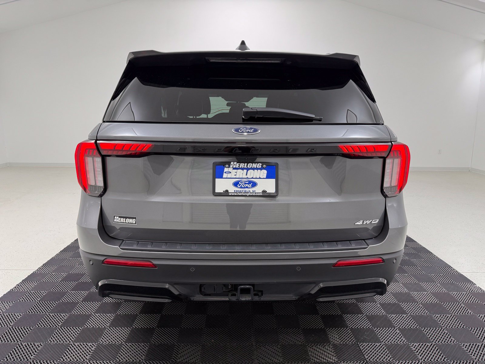 2025 FORD EXPLORER ST-LINE 4WD photo 6